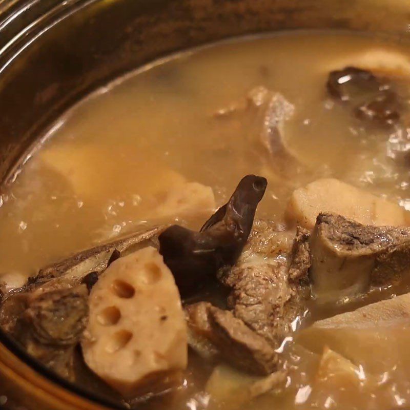 Step 3 Braised Pork Bones with Lotus Root Lotus Root Soup with Pork Bones