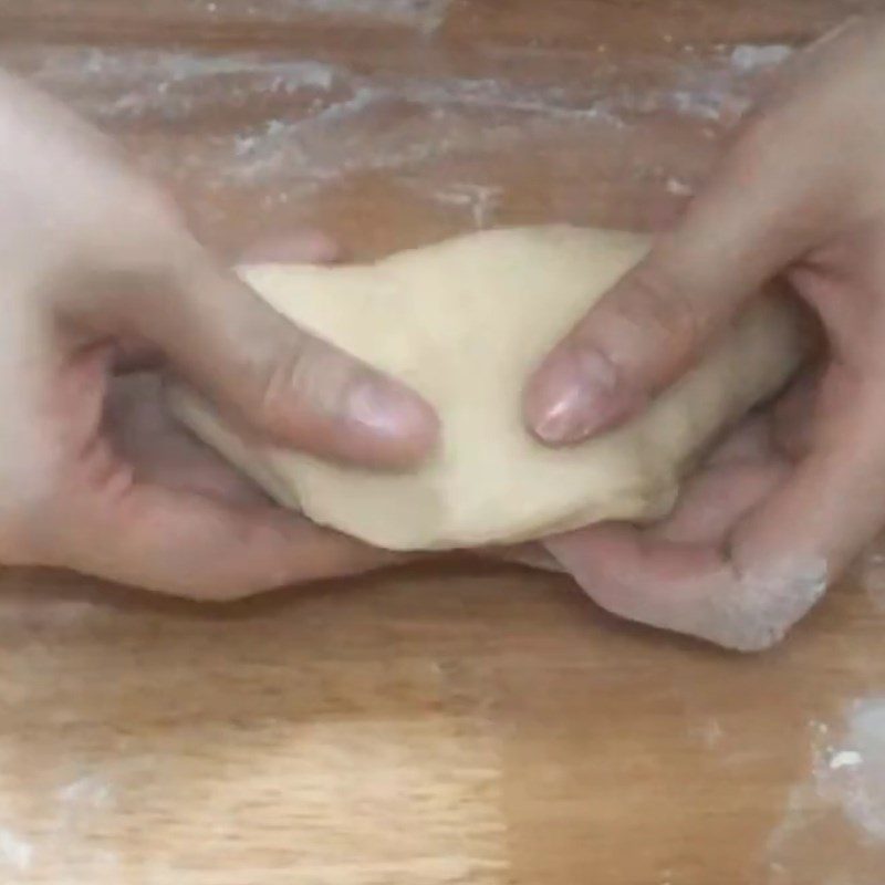 Step 4 Shaping the dough Cade bread with duck eggs