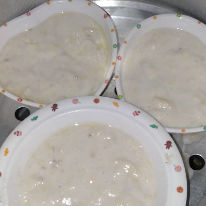 Step 4 Steaming the cake Steamed banana cake with coconut milk using tapioca flour and rice flour