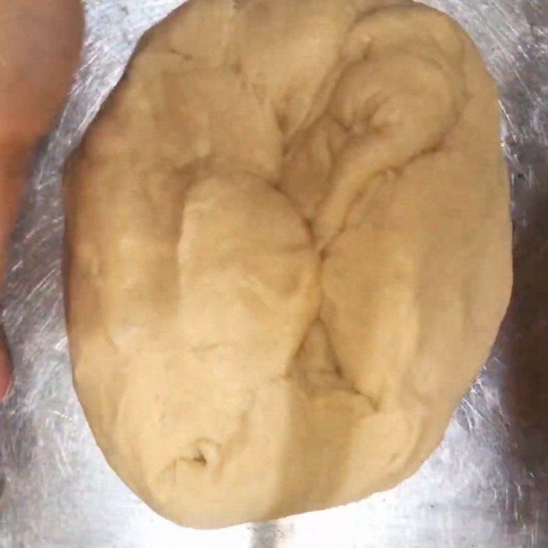 Step 4 Shaping the dough Cade bread with duck eggs