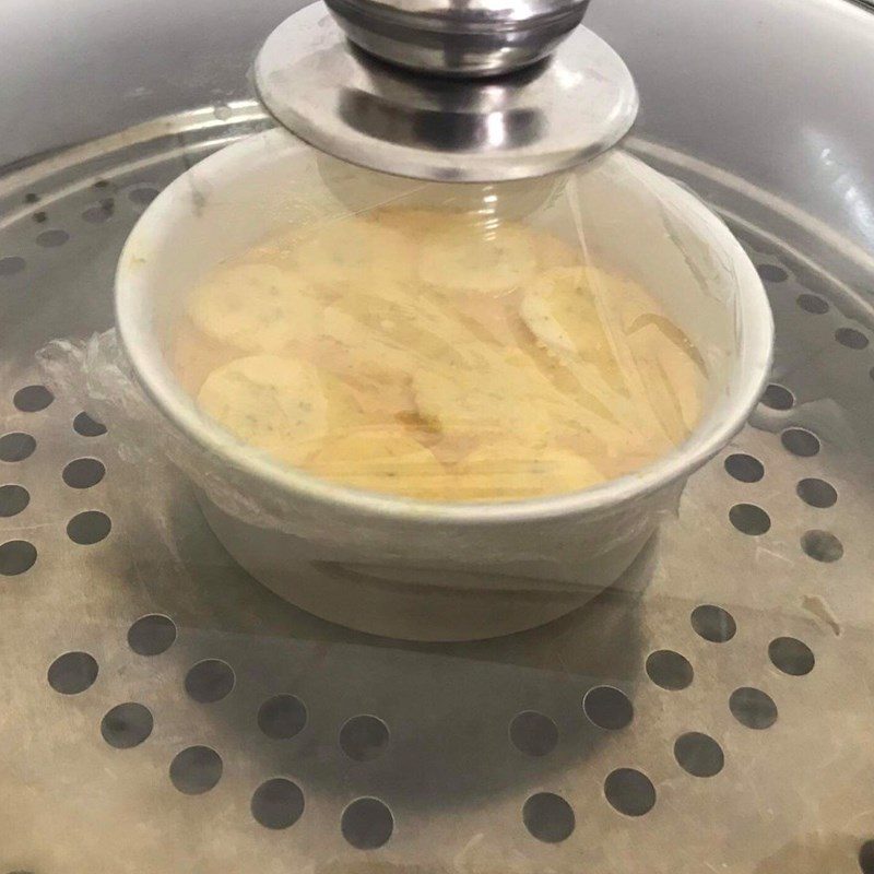 Step 3 Steamed Banana Cake Steamed banana cake with coconut milk using tapioca flour