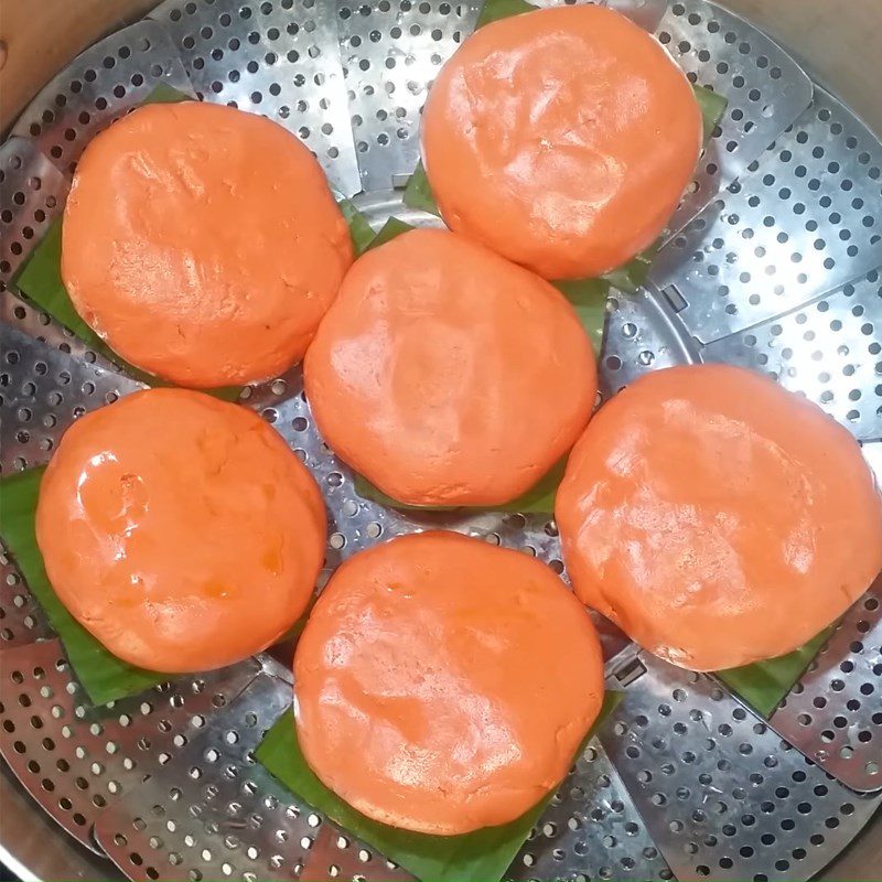 Step 5 Steaming the thick gac cake Thick cake (bánh giầy) gac