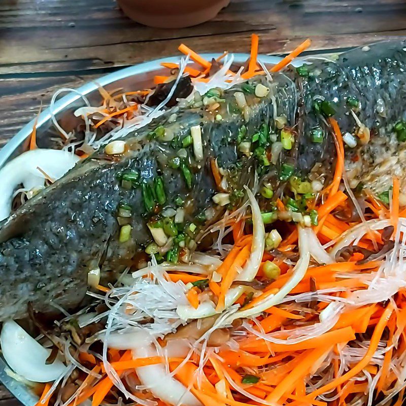 Step 4 Steaming fish Steamed snakehead fish with mixed vegetables