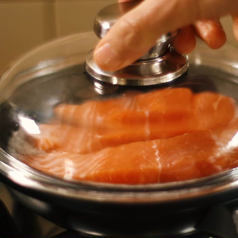 Step 2 Steamed Salmon Salmon Cake with Potatoes