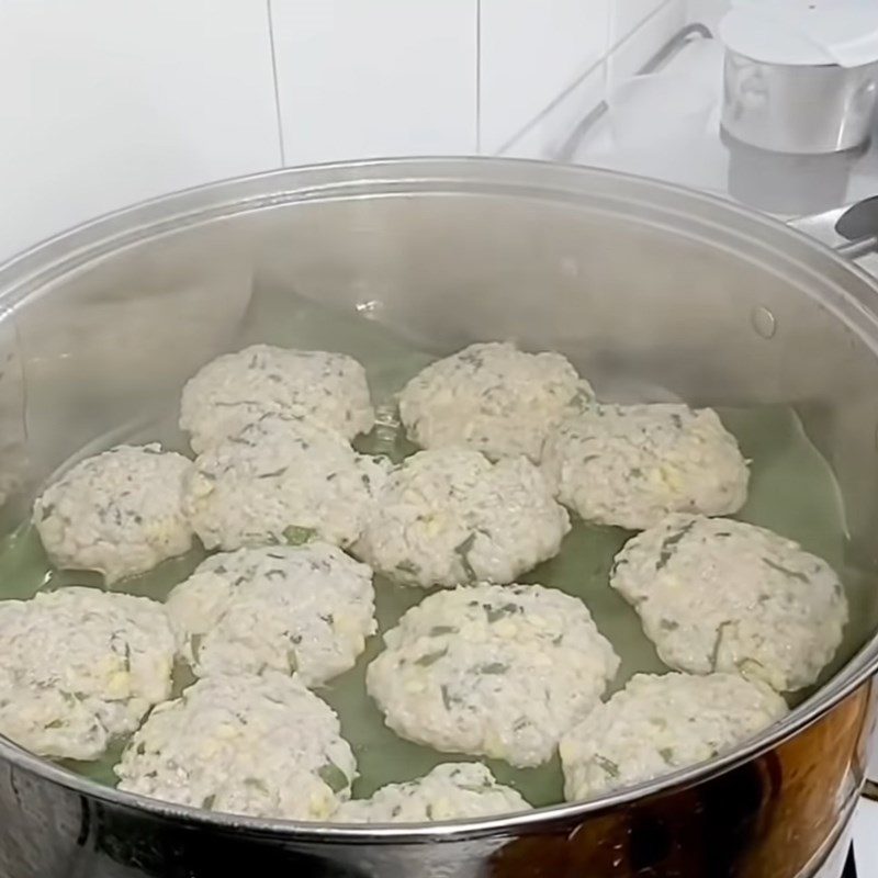 Step 3 Steaming Green Bean Meatballs