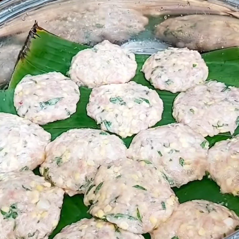 Step 3 Steam the patties Mung bean meatballs