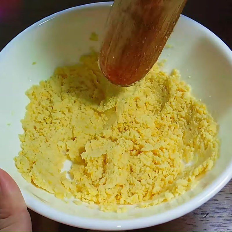 Step 3 Steaming the mung beans Pumpkin coconut balls steamed