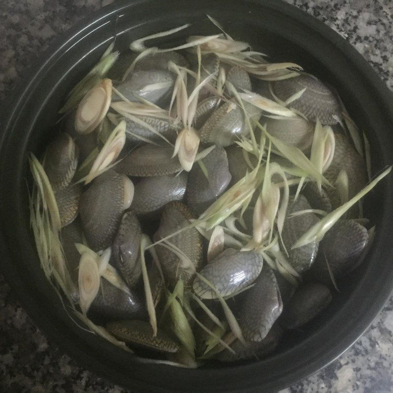 Step 2 Steam the razor clams for Steamed Razor Clams (recipe shared by users)