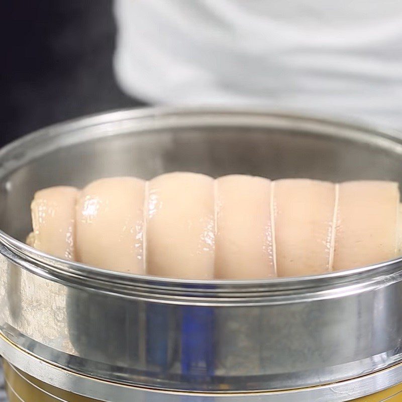 Step 4 Steaming the meat Crispy fried pork belly roll