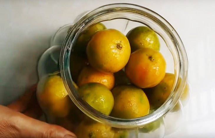 Step 3 Dry and arrange lemons in jars Salted lemons