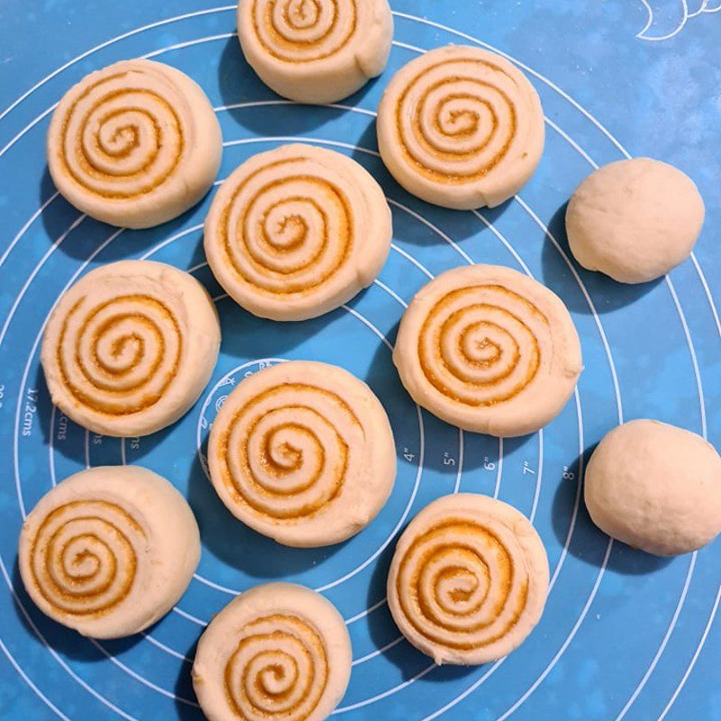 Step 2 Rolling the bread Peanut Butter Bread using an air fryer