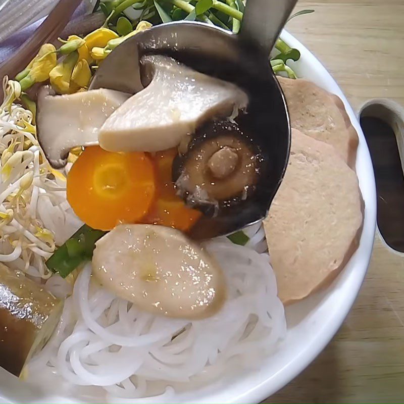 Step 5 Completion Vegetarian noodle soup