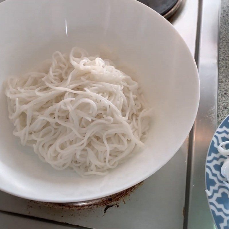 Step 5 Completion Grilled Pork Belly with Betel Leaves Noodles