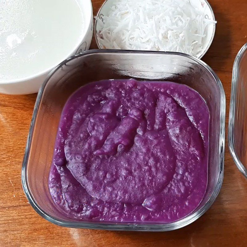 Step 6 Completion Sweet potato dessert (purple sweet potato) coconut milk