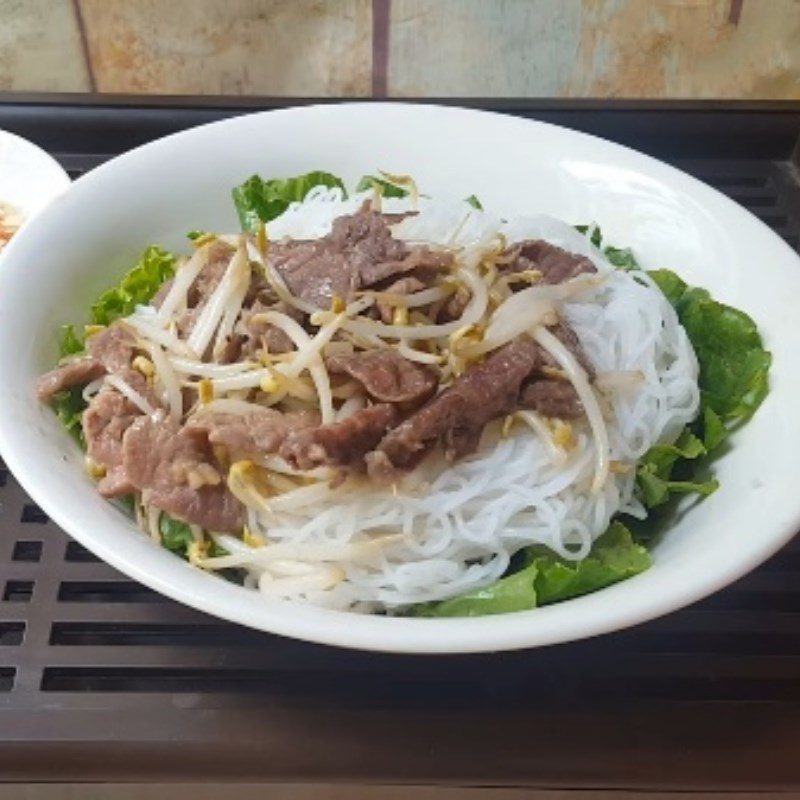 Step 5 Completion Sweet and sour beef noodle salad