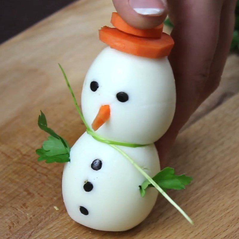 Step 4 Completion Snowman from quail eggs