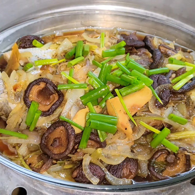 Step 5 Completion Steamed barramundi with shiitake mushrooms