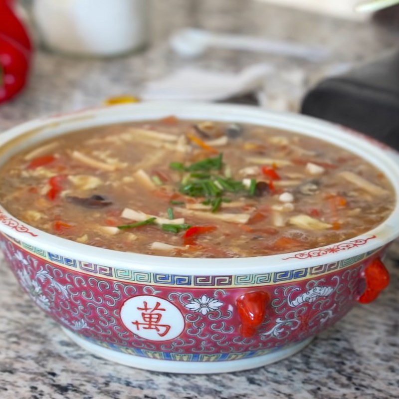 Step 3 Completion of traditional Hot and sour soup