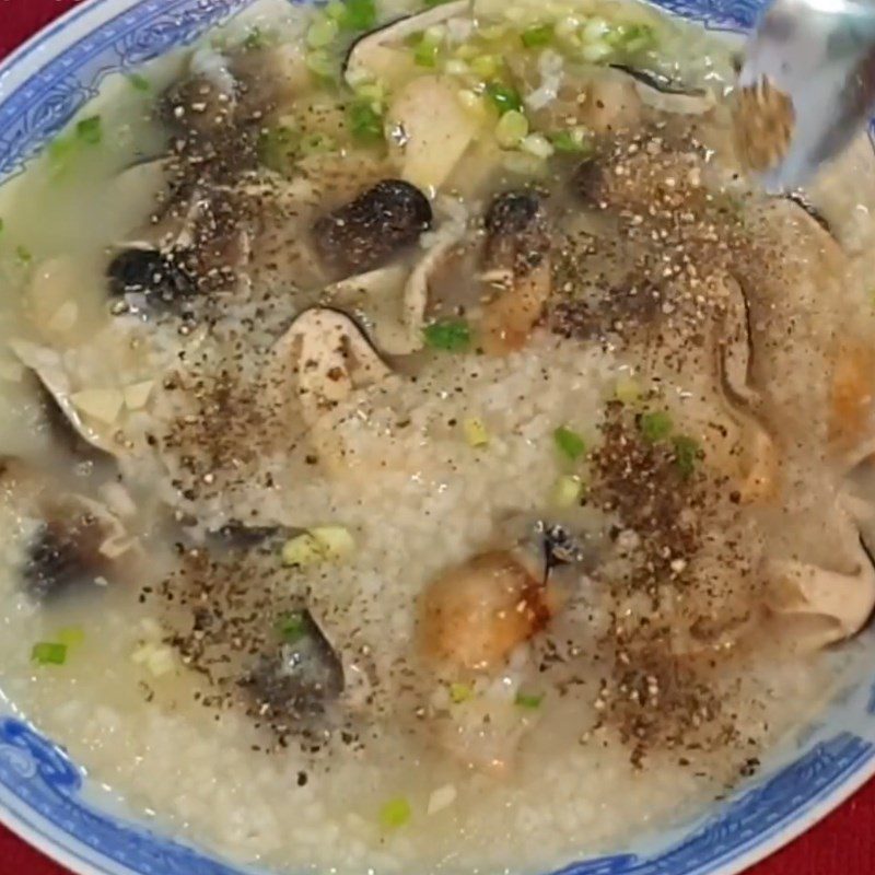 Step 6 Completion Chicken mushroom porridge