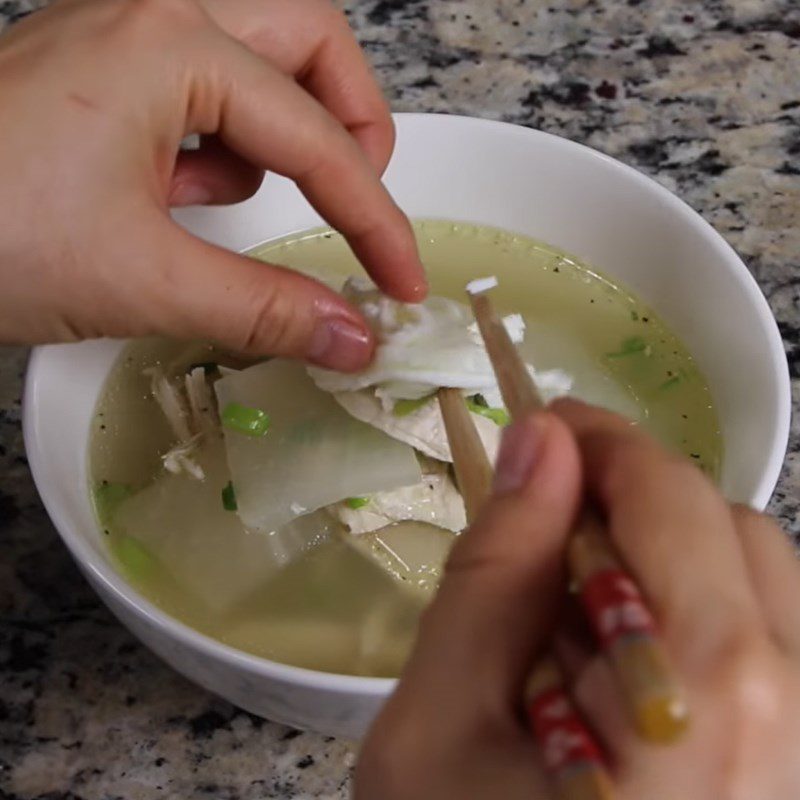 Step 4 Completion Radish chicken soup