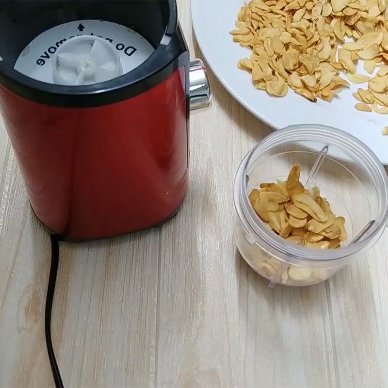 Step 3 Complete Garlic Powder made from an oil-free fryer