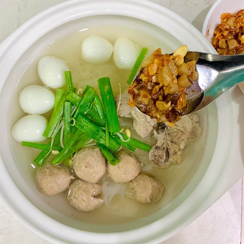 Step 4 Completion Hủ Tiếu with Beef Balls and Tender Ribs (Recipe shared by user)