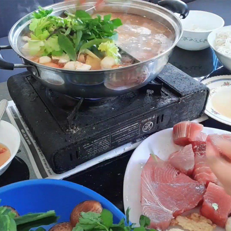 Step 4 Completion of Ocean Tuna Hot Pot