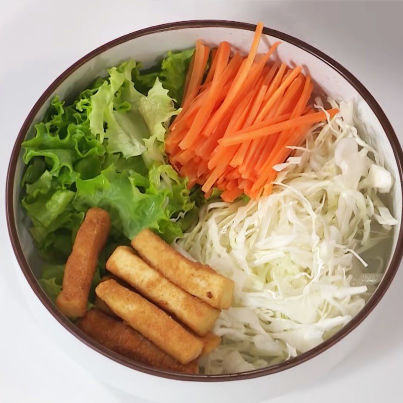 Step 4 Completing the dish Fried Tofu Salad