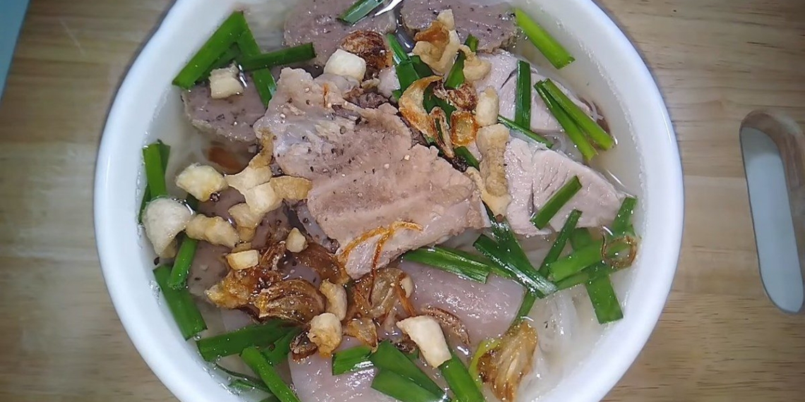 how to cook delicious and attractive hu tieu go with standard flavor 12237