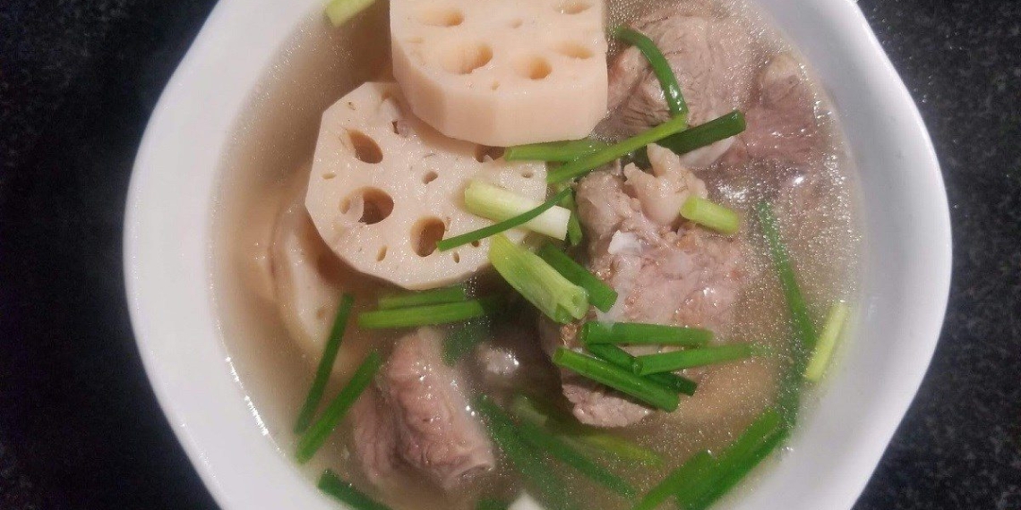 how to cook delicious simple soup with water lily and pork ribs at home 08213