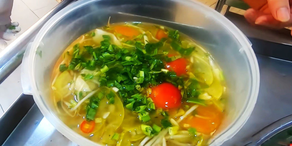 how to cook delicious sour soup with pumpkin for vegan day 14764