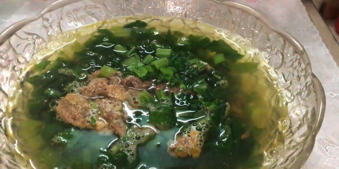 how to cook fresh cabbage soup suitable for hot days 08869