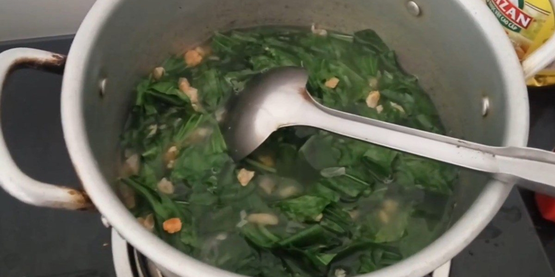 how to cook mustard greens soup with dried shrimp delicious easy to make 11759