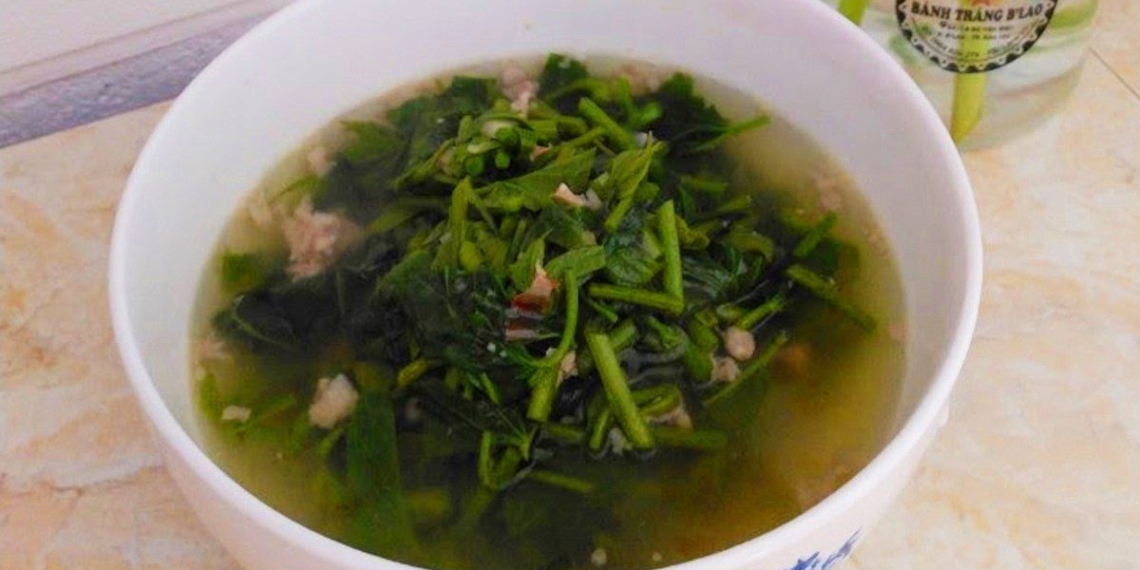 how to cook water spinach soup with fragrant meat delicious refreshing 12373