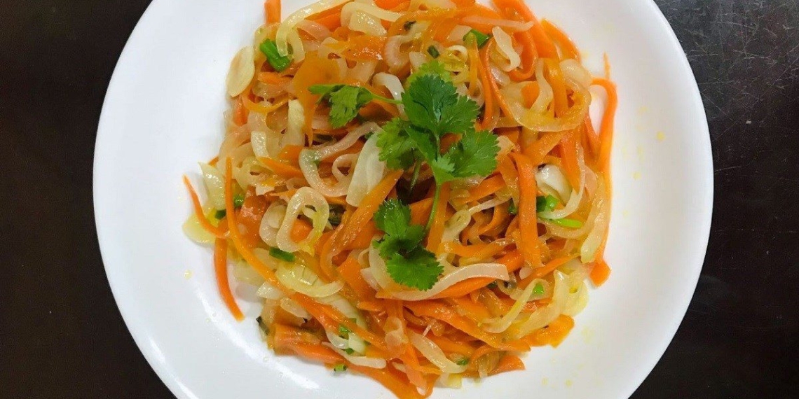 how to make carrot stir fried with fragrant green onions delicious seasoning for meals 16435