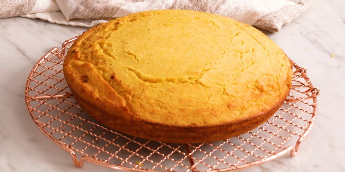 how to make cornbread soft tasty corn bread 14747