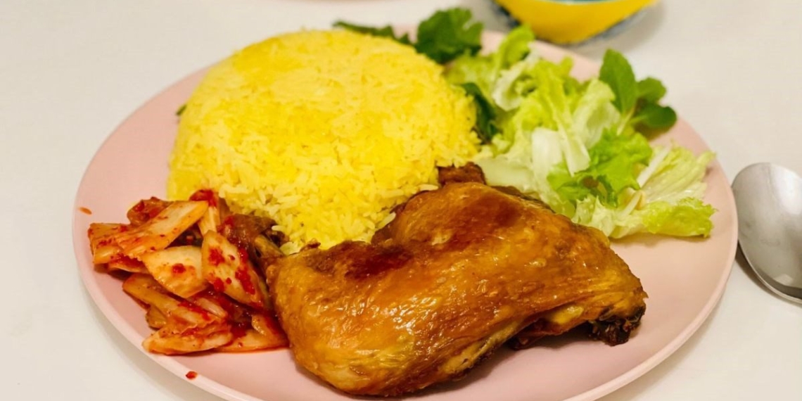 how to make crispy fried chicken rice with delicious crispy golden egg 06619