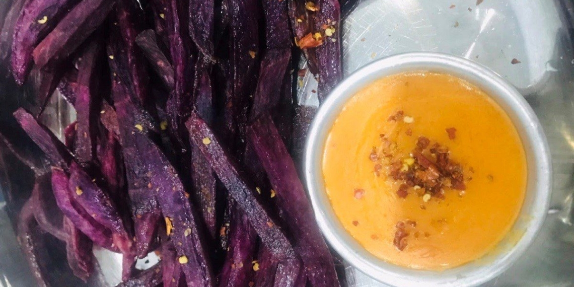 how to make crispy purple sweet potatoes with cheesy dip 11817