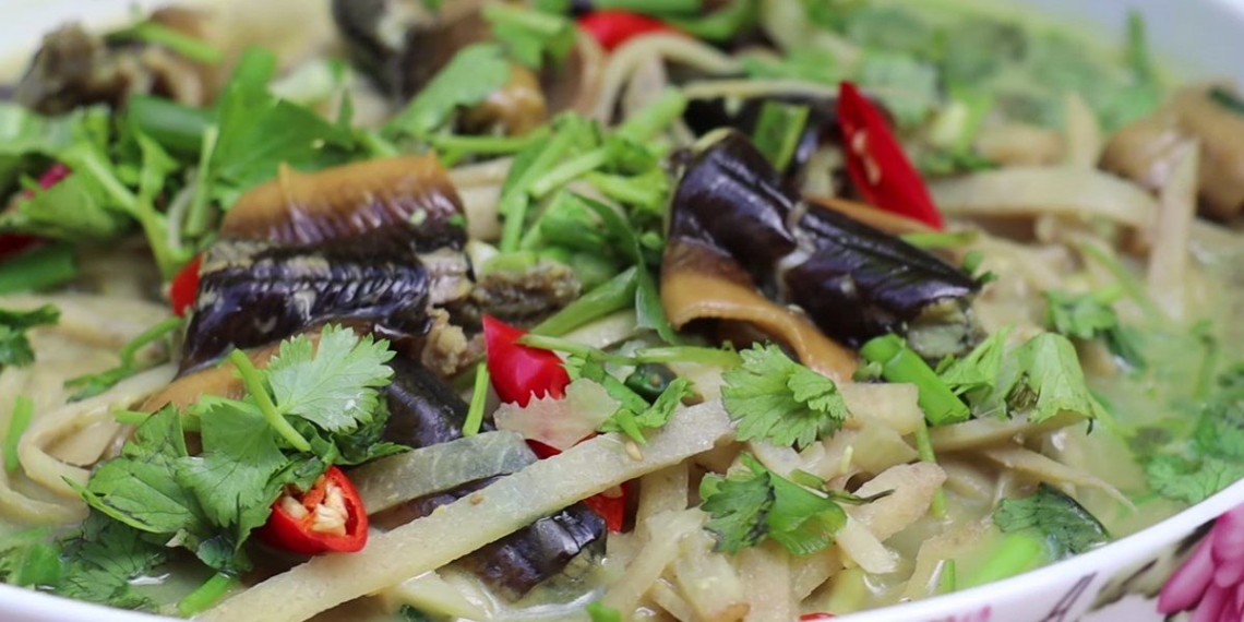 how to make delicious banana flower salad super attractive 11159