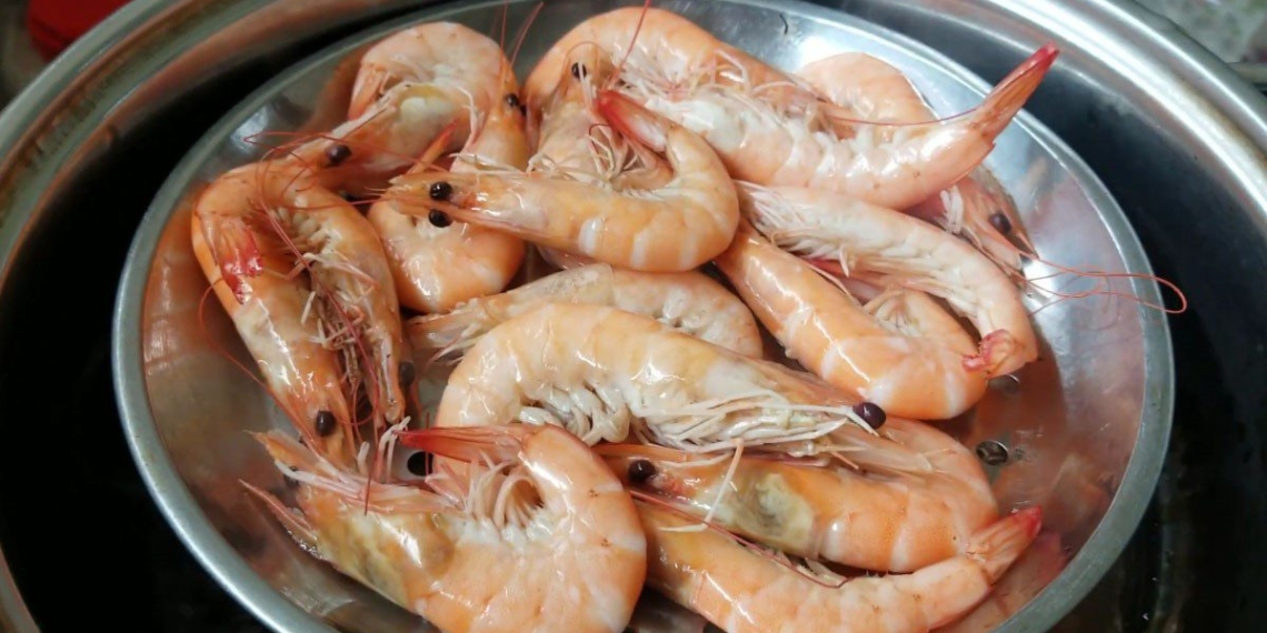 how to make delicious coca steamed shrimp mouthwatering 15167