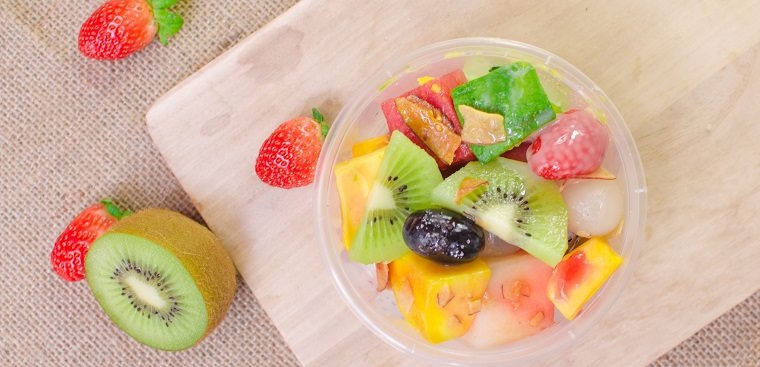 how to make delicious fresh fruit salad simple recipe 01894