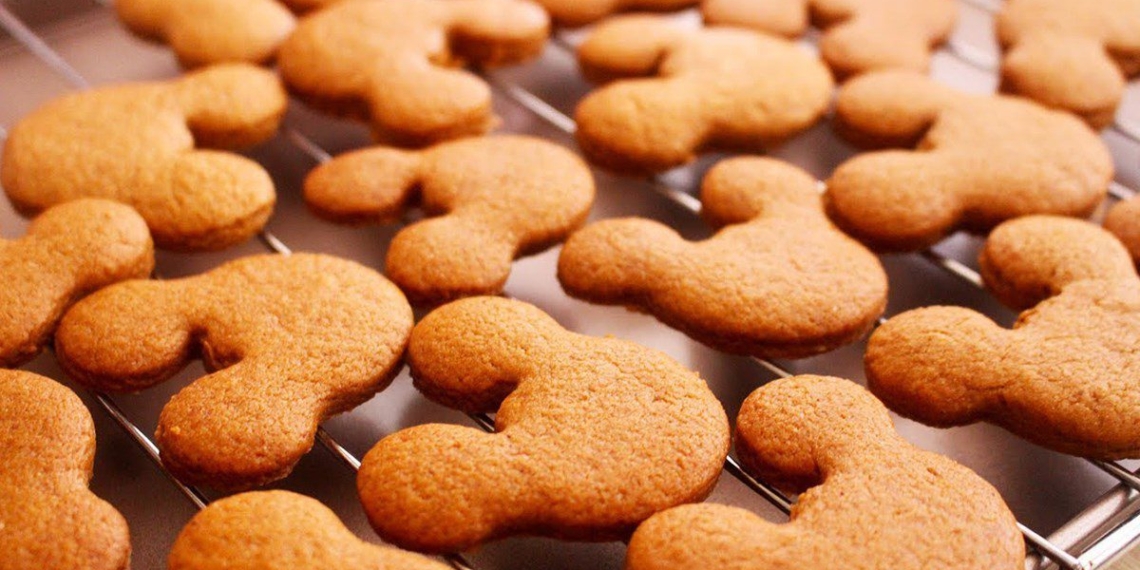 how to make delicious ginger crispy cookies simple 09665