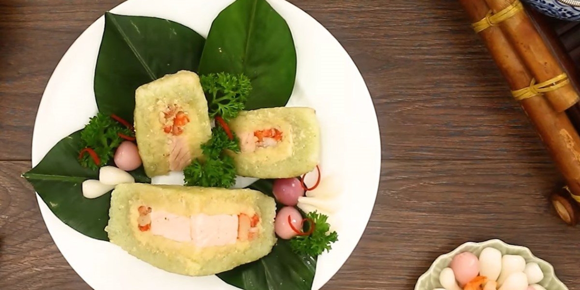 how to make delicious seafood banh chung for a bountiful tet 06770