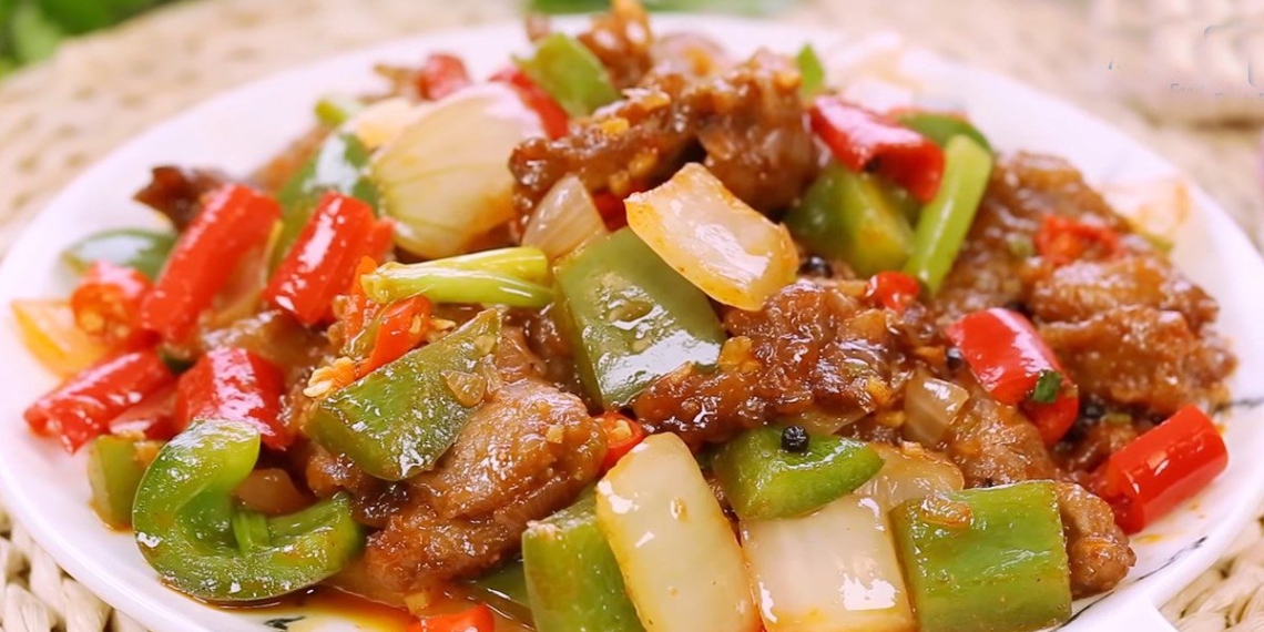 how to make delicious spicy beef stir fry for family meal 06730