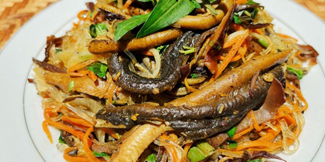 how to make delicious stir fried noodles with fish 15105