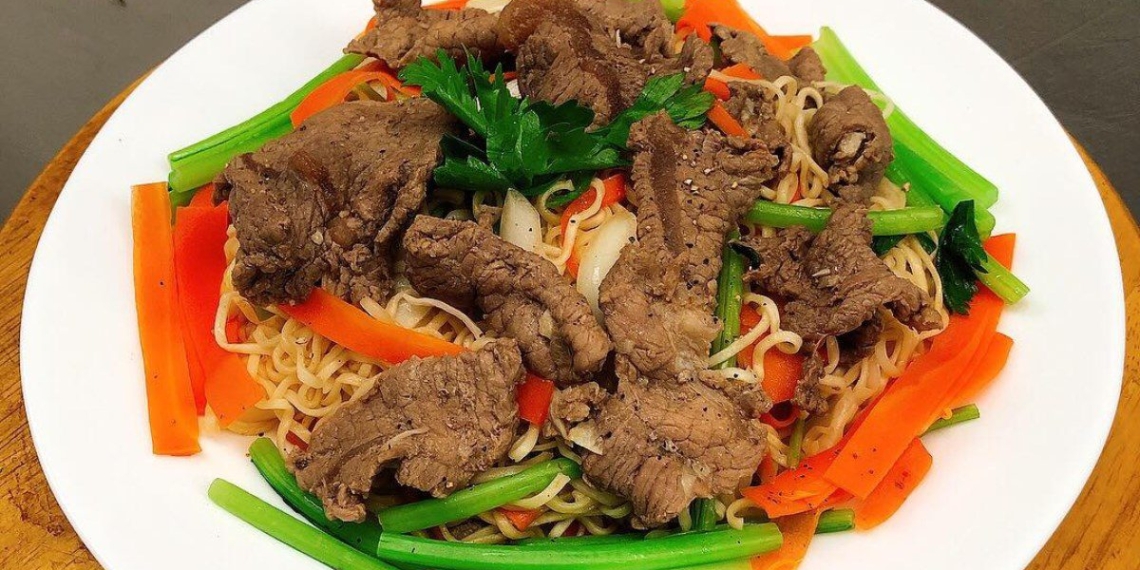 how to make fried noodles with beef simple delicious attractive ai 15842