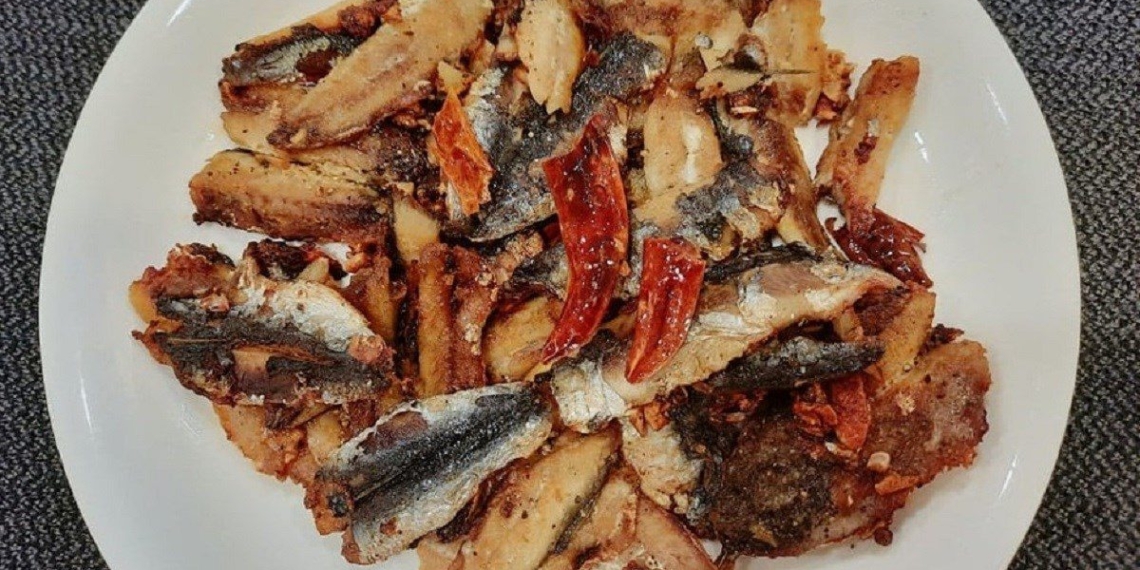 how to make fried sardines with spicy pepper delicious and tasty 13031