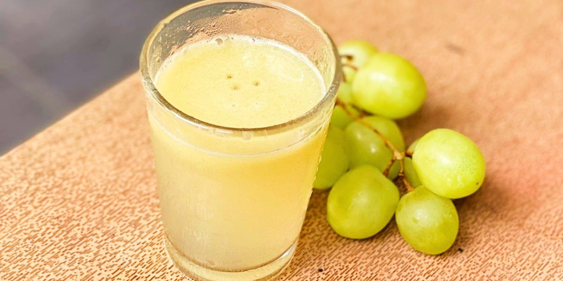 how to make green apple juice with a delicious and fragrant juicer 16898