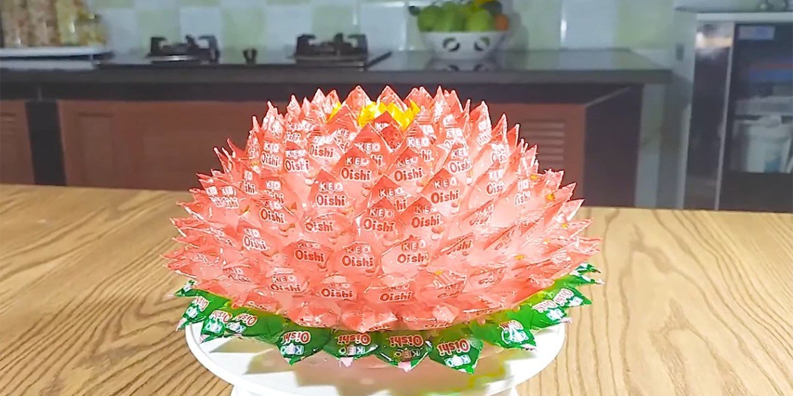 how to make oishi rice paper lotus flowers beautiful for tet hung loc 07974