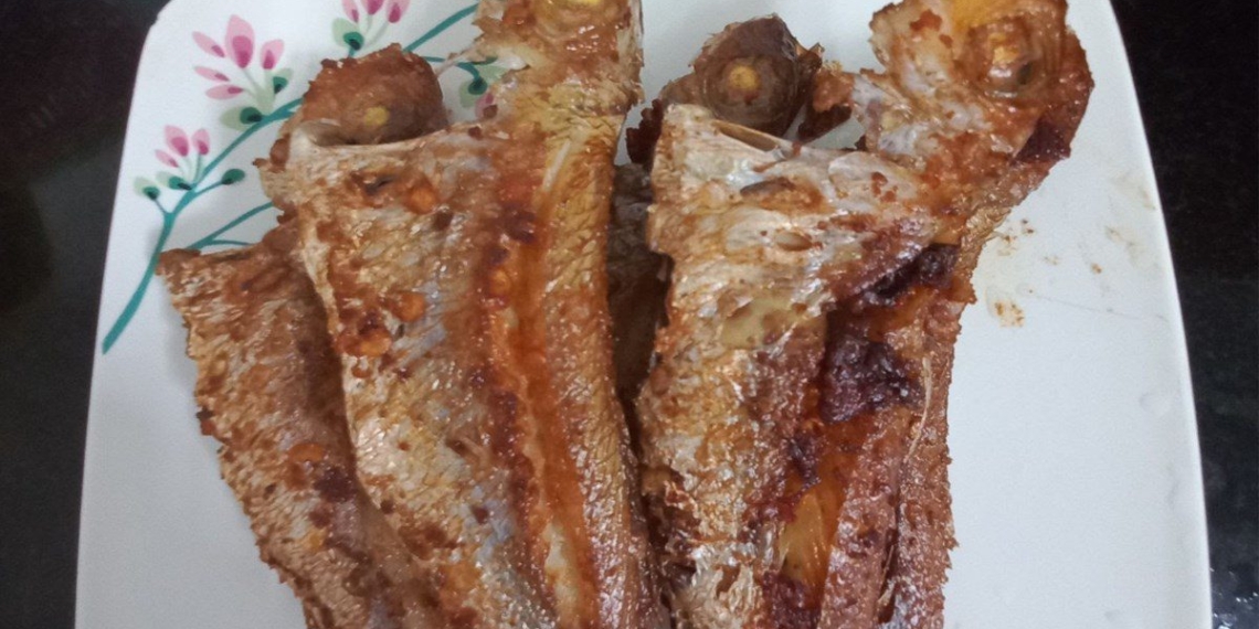 how to make salted fried bream delicious crispy attractive for meal 13000